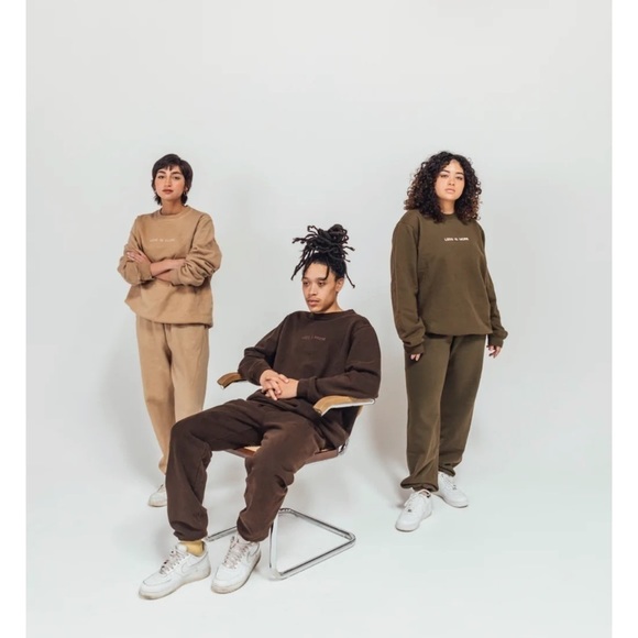 Less is More sweats SET XL sweatshirt sweatpants LessisMore tan lounge embroider - Picture 8 of 16